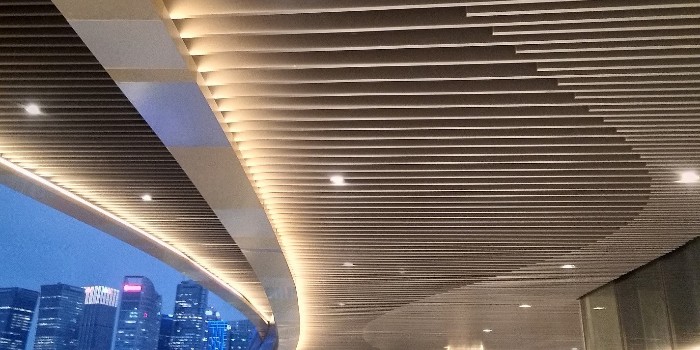 中滬世業告訴你為什么選擇型材鋁方通