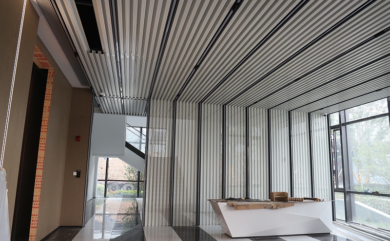 得得力智慧物流展示@白色沖孔長城板